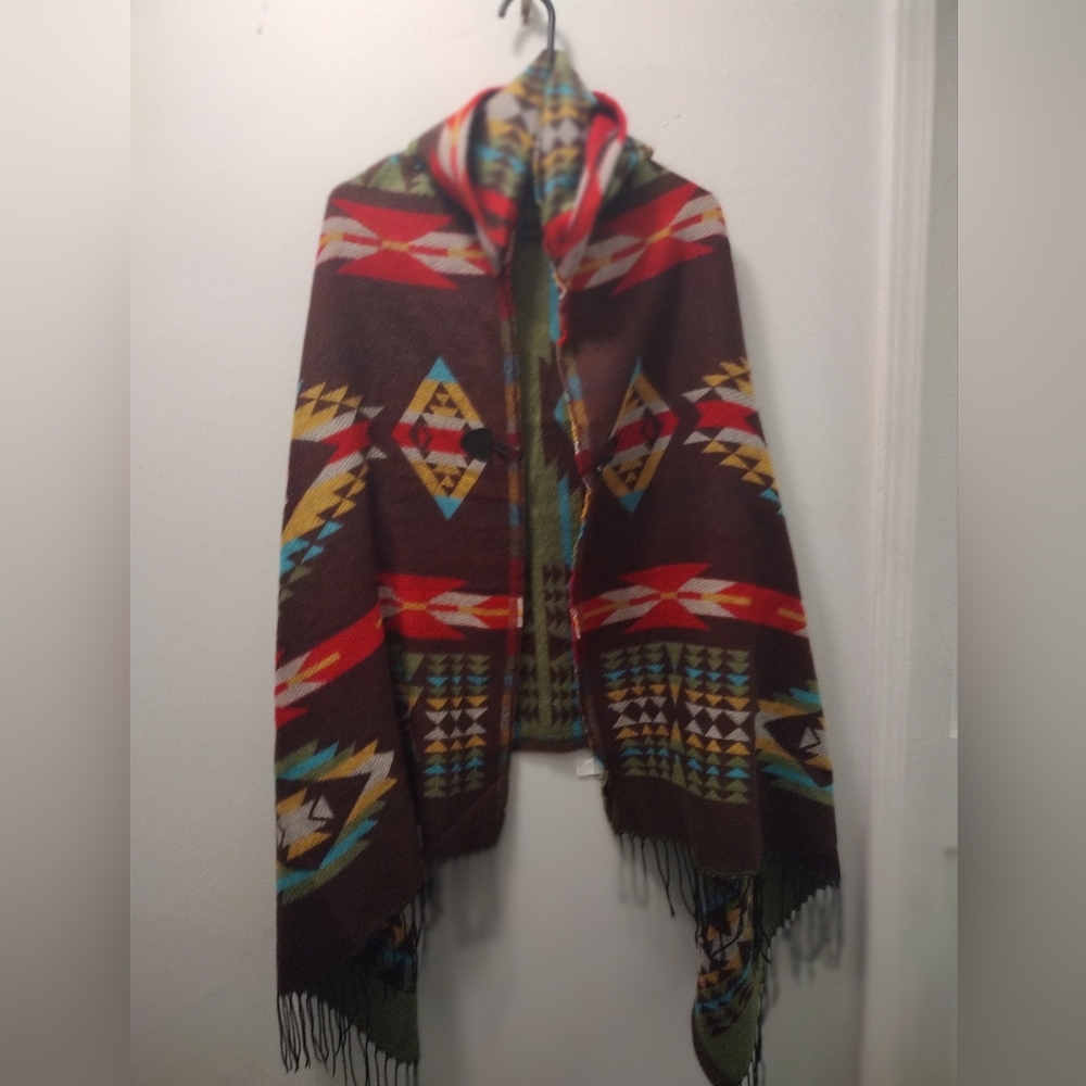 Kollie More Poncho